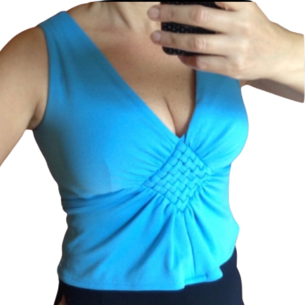 Vintage top with cute woven detail